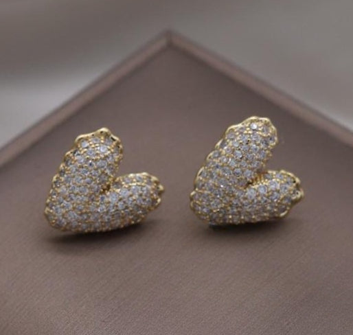 Zircon Heart Stud Earrings – Trendy Korean Fashion Jewelry For Girls & Women