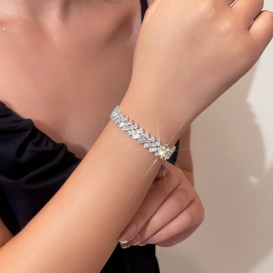Popular Rhombus Bracelet Water Claw Chain